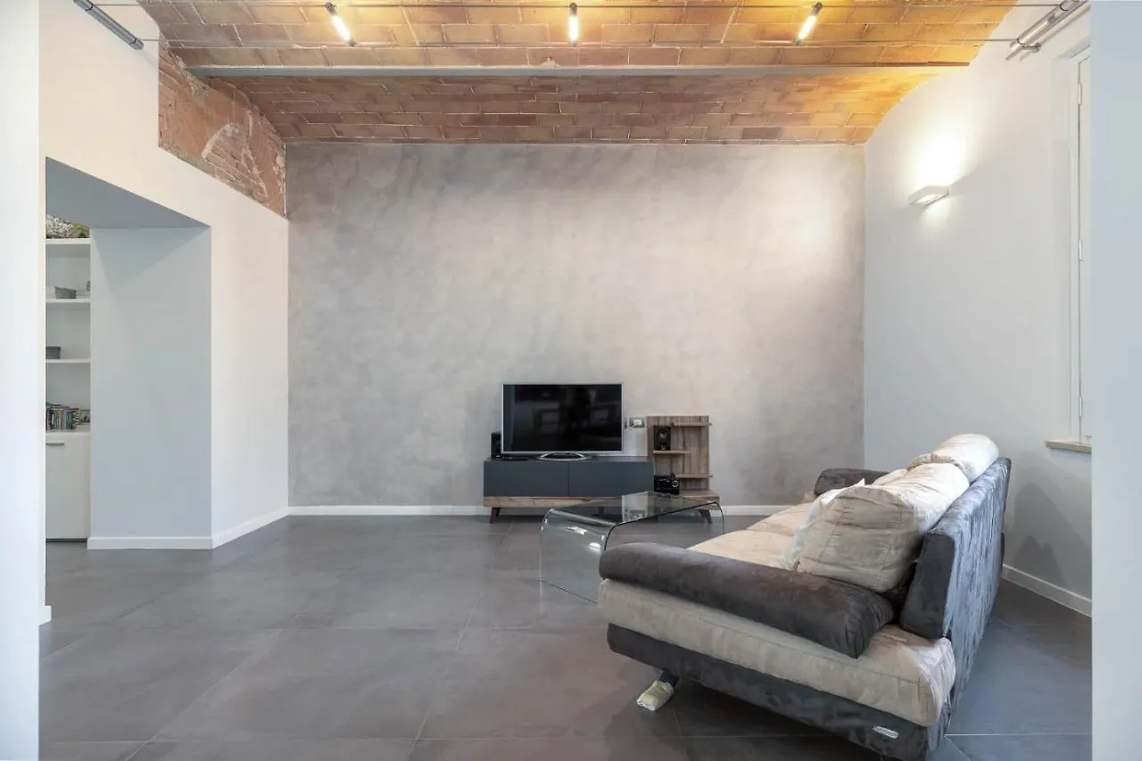 Apartament Siena Historic Center Stylish Flat With Balcony! Włochy